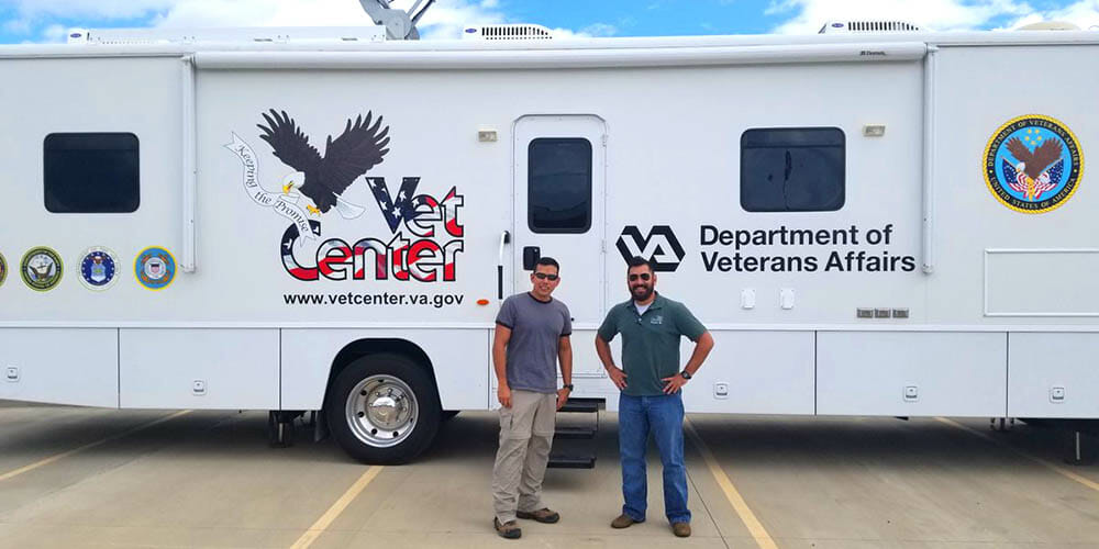 Mobile Vet Center Provides Easy Access to Veterans,  Veterans