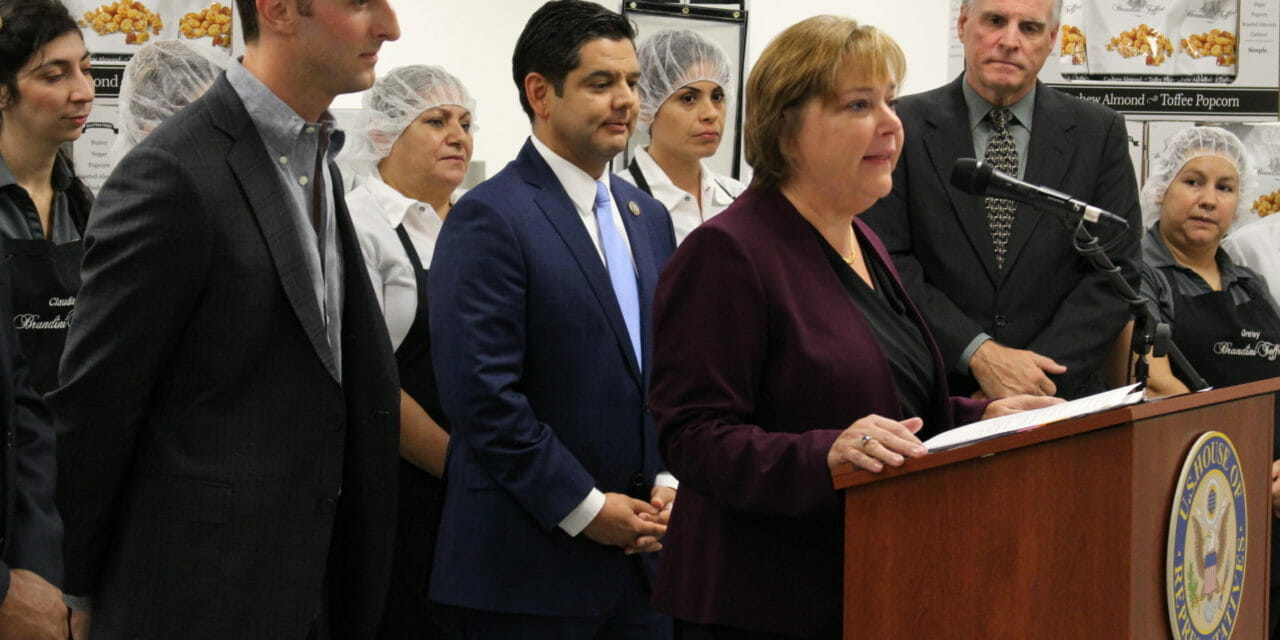 Ruiz Announces Bill to Increase Workers’ Pay