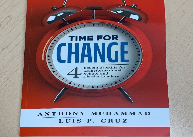 DSUSD Leaders Enjoy Reading: Time For Change