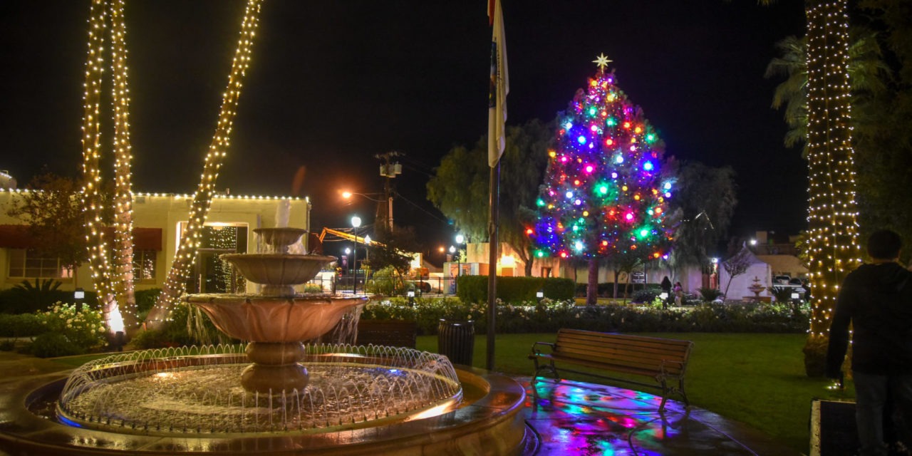 Coachella Christmas Tree Lighting Set Today