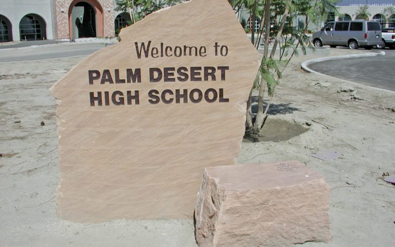 Palm Desert High Students Earn Scholarships