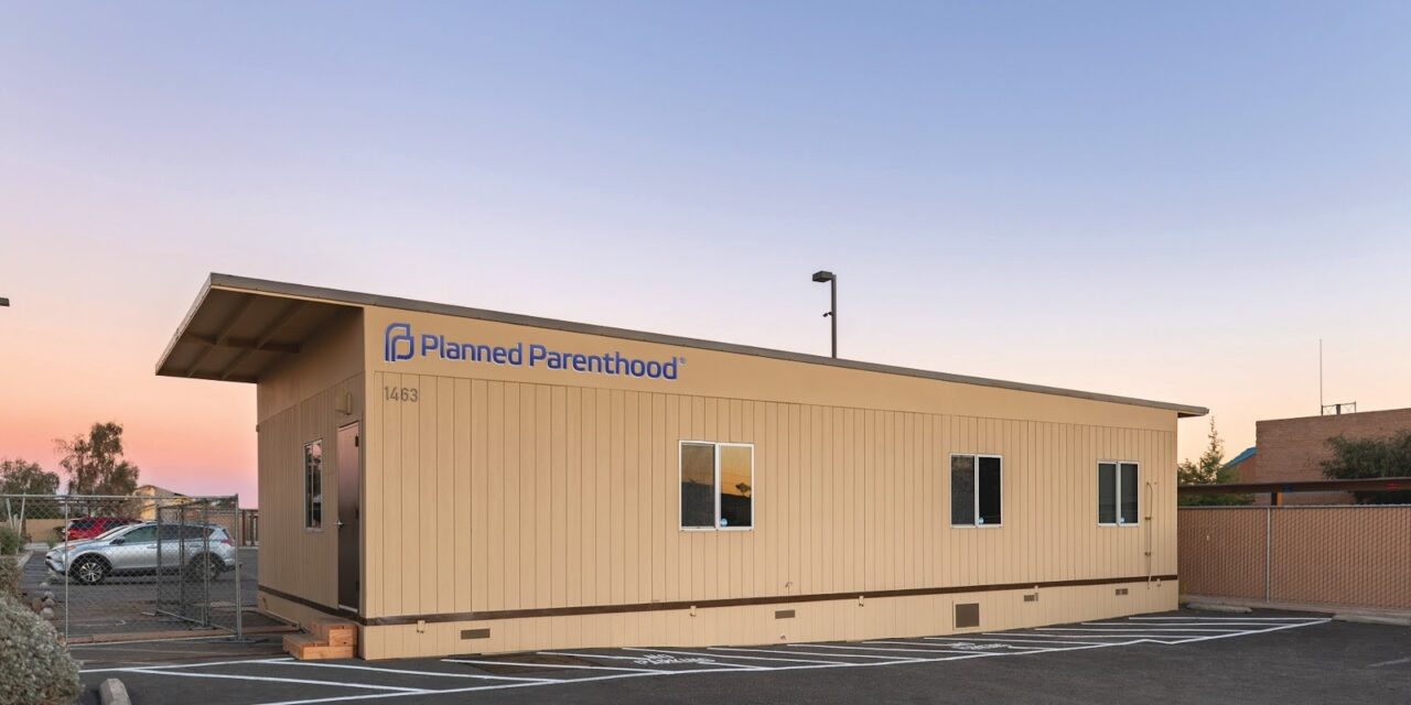 Planned Parenthood Opens in El Centro After Fire