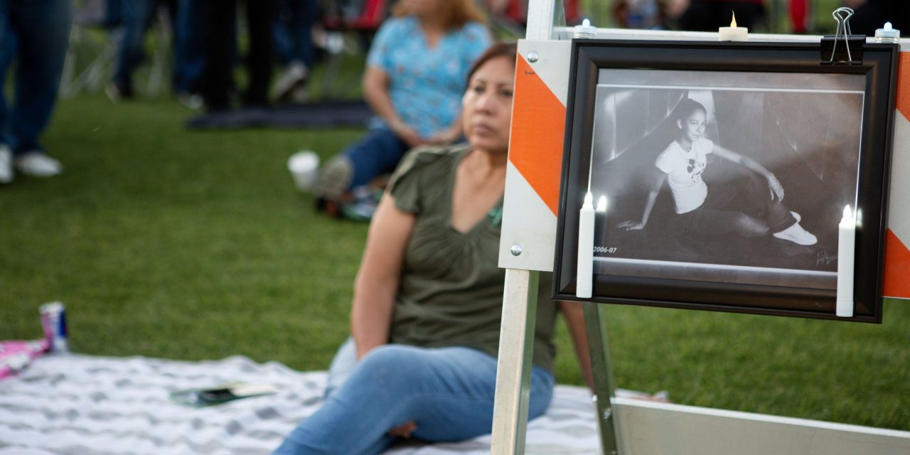 DA Hosts Candlelight Vigils to Honor Crime Victims