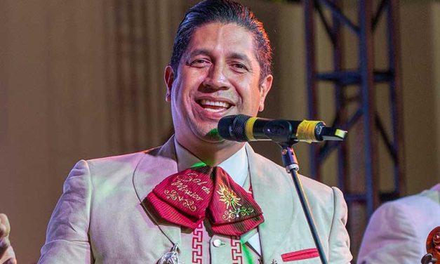 Feast Your Eyes on Sights of Mariachi Festival